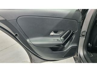 Mercedes-Benz Clase A 180 100 kW (136 CV)