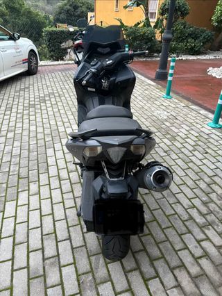 Yamaha T-max 530 Negra/Gris