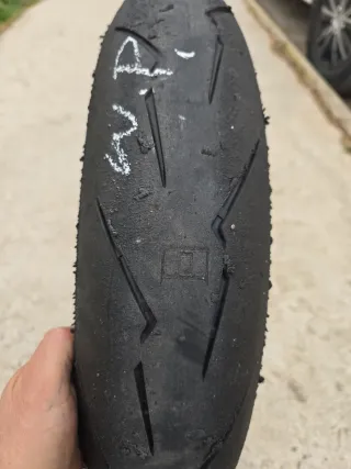 Pirelli Supercorsa v4