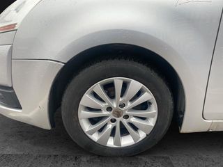 Citroen Grand C4 Picasso 1.6 HDI SX 80 kW (110 CV)