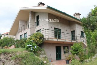 Chalet en venta en Moaña