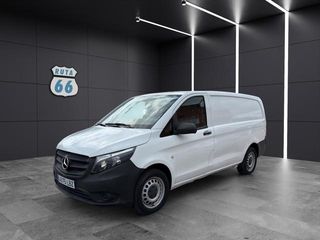 Mercedes-Benz Vito Combi 111 e-Vito Tourer largo 85 kW (116 CV)