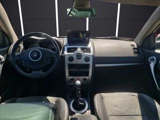 Renault Megane CC 1.5 dCi Dynamique 78 kW (105 CV)