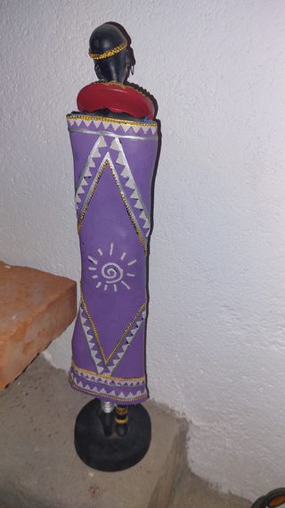 Figura Mujer Africana Decorativa
