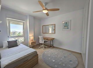 Piso en alquiler en Nueva Andalucía centro en Marbella