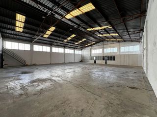 Nave industrial en alquiler en Crevillent