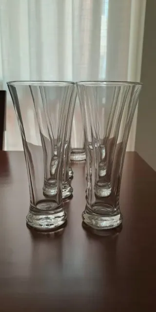 Juego 9 vasos cerveza/refresco