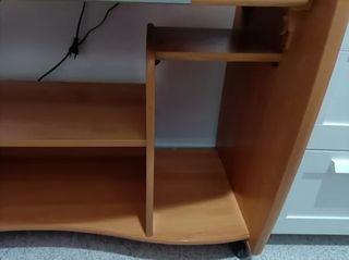 Mesa escritorio con ruedas