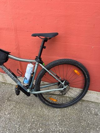 Cannondale Trail 8 Bicicleta Montaña