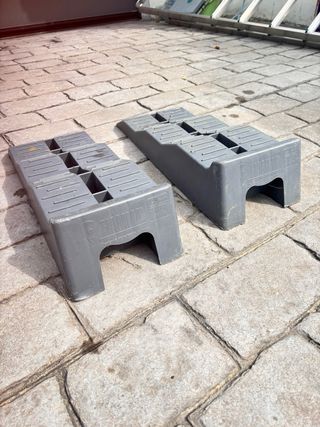 Calzos niveladores Fiamma para camper/autocaravana