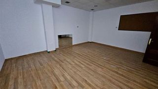 Local comercial en venta en Centro en Avilés