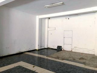 Local comercial en venta en Carcaixent