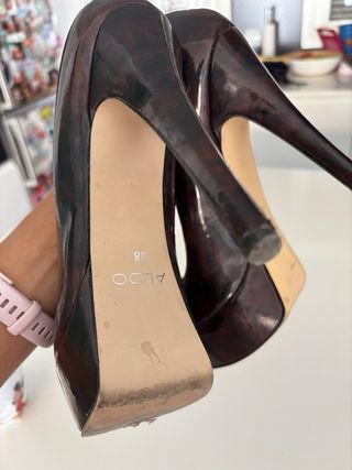 Tacones marrones Aldo talla 38, espectaculares!