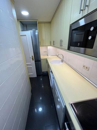 Piso en alquiler en Castillejos en Madrid