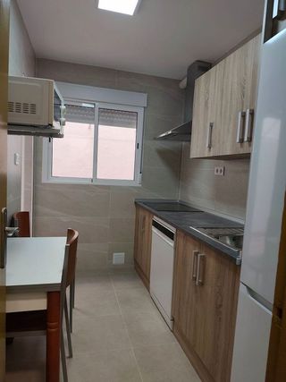 Piso en alquiler en Nueva Andalucía en Almería