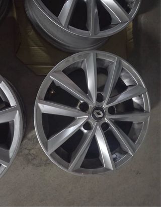Llantas R16 Renault 5 tornillos