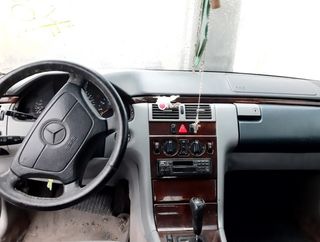 Centralita mercedes-benz 1090900 0018202126 clase