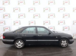 Centralita mercedes-benz 1090900 0018202126 clase