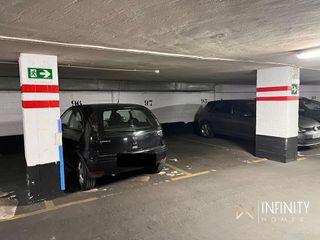 Garaje en venta en San Pedro de Deusto-La Ribera en Bilbao