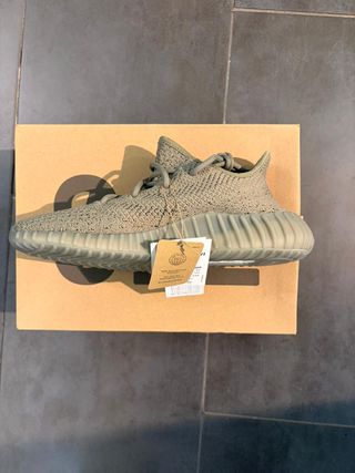 Adidas Yeezy Boost 350 V2 Granite