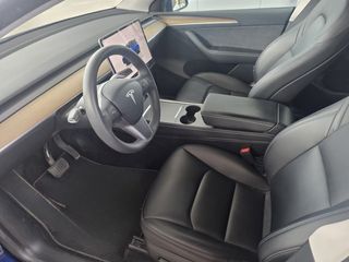 Tesla Model Y Tracción Trasera RWD 188 kW (256 CV)