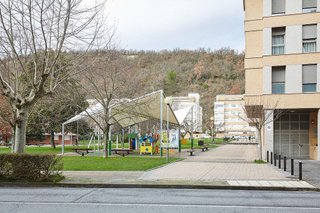 Local comercial en venta en Huarte/Uharte