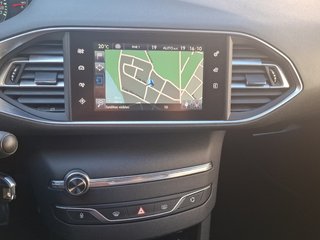 Peugeot 308 PureTech Business Line 81 kW (110 CV)