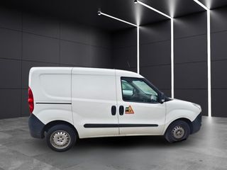 Opel Combo Cargo 1.3 CDTI L1 H1 66 kW (90 CV)