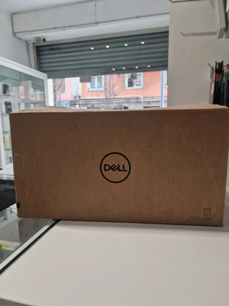 Caja Dell Precisión 3560 Nueva