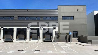 Nave industrial en alquiler en Los Olivos - Los Ángeles - Perales del río en Getafe