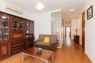 Piso en alquiler en Natzaret en Valencia