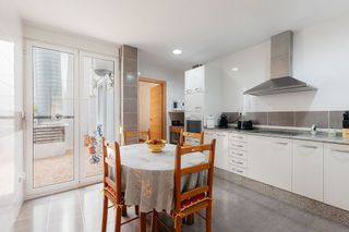 Piso en alquiler en Natzaret en Valencia