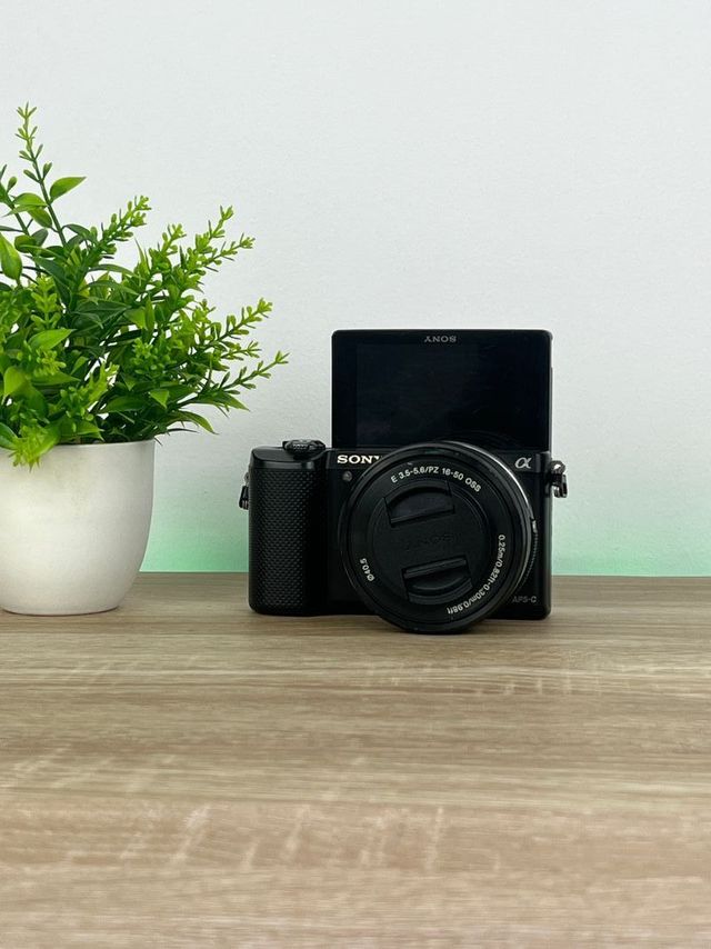 Sony a5000 - Buen estado