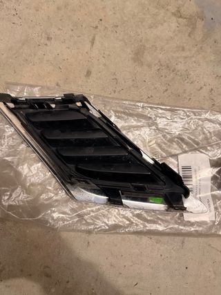 Rejilla izquierda Calandra Saab 9-3