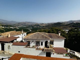 Chalet en venta en Velilla-Taramay en Almuñécar