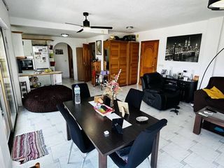 Chalet en venta en Velilla-Taramay en Almuñécar