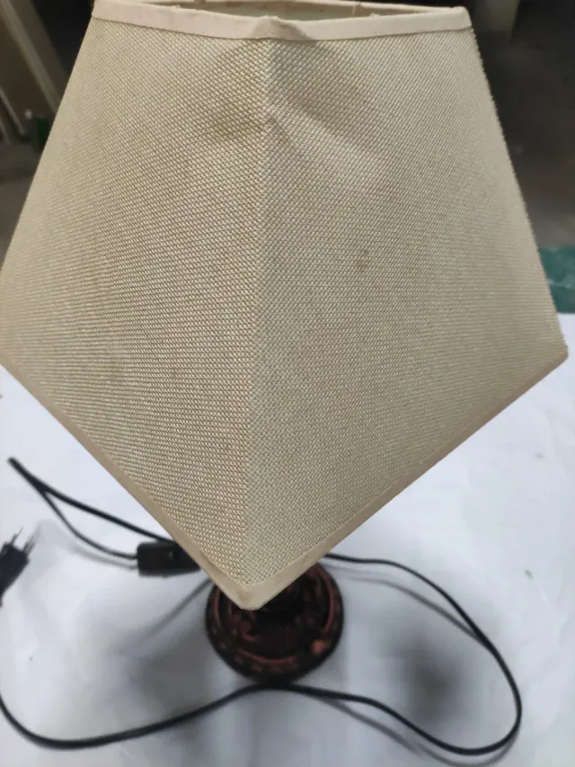 Lámpara de mesa vintage