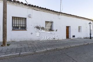 Casa en venta en Loeches