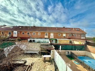 Casa adosada en venta en Valle Grande en Seseña