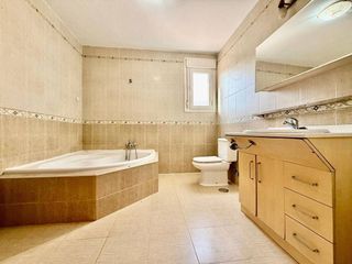 Casa adosada en venta en Valle Grande en Seseña