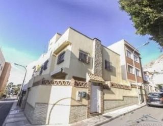 Chalet en venta en Aguadulce Norte en Roquetas de Mar