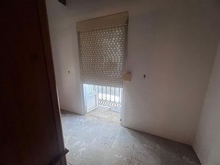 Casa adosada en venta en Utrera