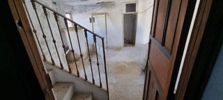 Casa adosada en venta en Torredonjimeno