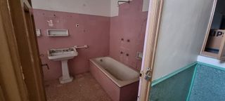 Casa adosada en venta en Torredonjimeno