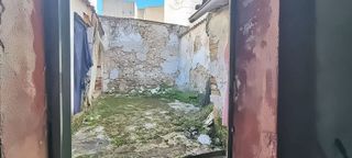 Casa adosada en venta en Torredonjimeno