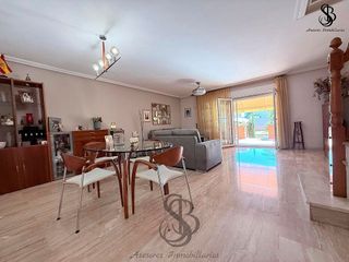 Casa adosada en venta en Ciudad Jardín en Alicante