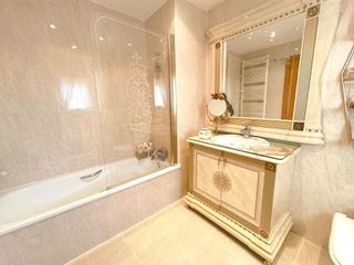 Casa adosada en venta en Centro Bº Doscientas en Azuqueca de Henares