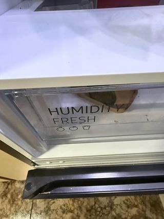 Nevera Samsung con dispensador de agua/