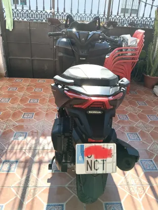 Honda Forza 125 Maxi Scooter Automática