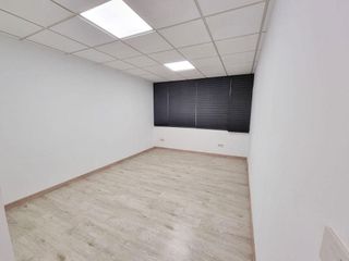 Local comercial en alquiler en Carrús Oest - El Toscar en Elche